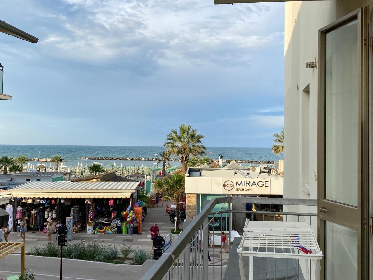 Favolosa Vista Mare Rimini Luaran gambar